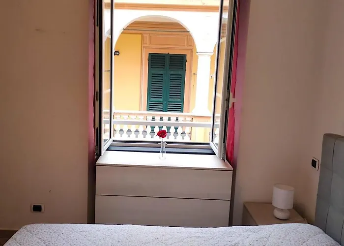 Semesterbostad Casa Dei Fieschi - Bixio *