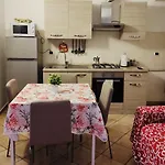 Casa Dei Fieschi - Bixio Feriehus *